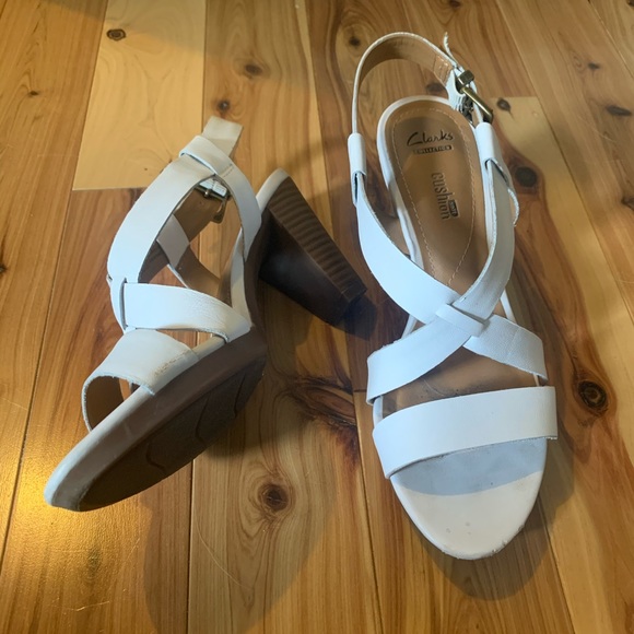 clarks heels white